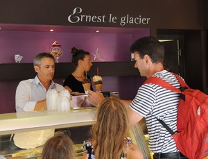 D&eacute;couvrez d&egrave;s samedi les tendances sucr&eacute;es et color&eacute;es de l'&eacute;t&eacute; !